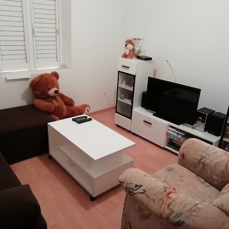 Apartman Radic Ston Buitenkant foto